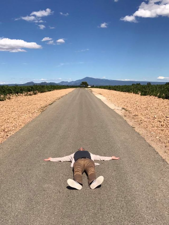 Une façon très personnelle de ressentir le terroir de Châteauneuf-du-Pape dans le Vaucluse : Wine Tour by Mistral Tour !